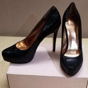 Black/Sandalwood Snake LE Pumps